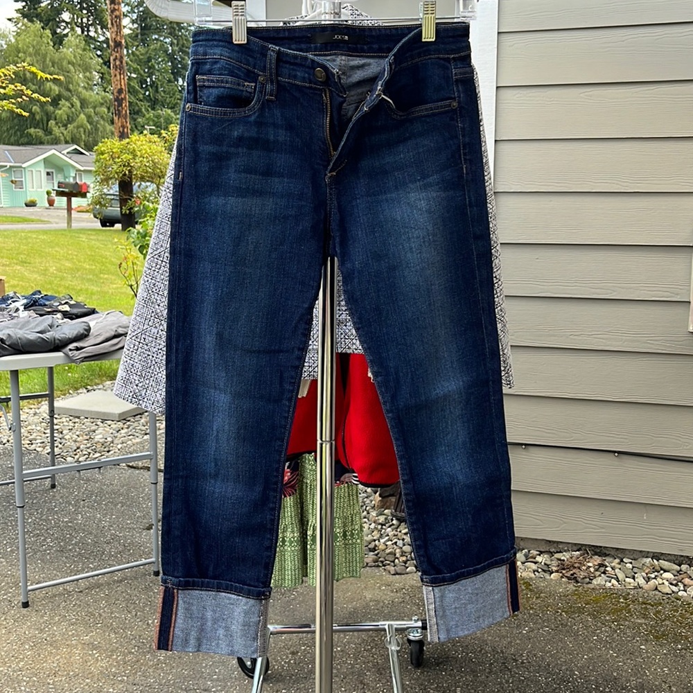 Womens Joe’s jeans size 27 lightly worn
